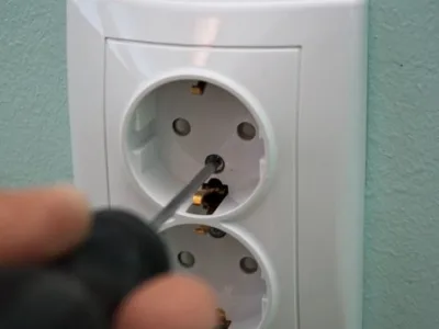 Executie si reparatii instalatii electrice Bucuresti