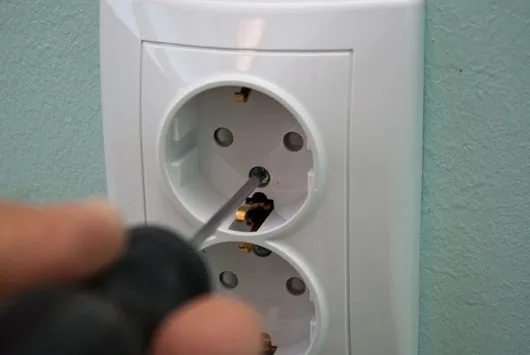 Executie si reparatii instalatii electrice Bucuresti