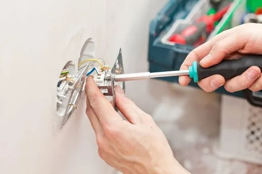 Executie si reparatii instalatii electrice Bucuresti