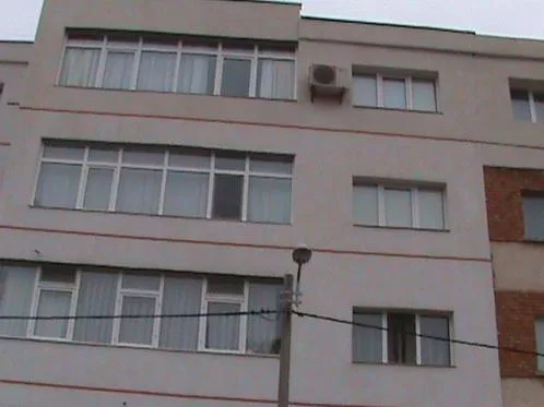 Construcții
