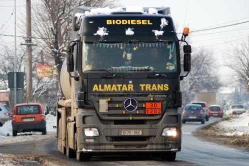 Transport de produse petroliere - Paulesti / Prahova