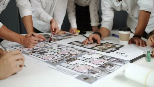 Diriginti santier Romania