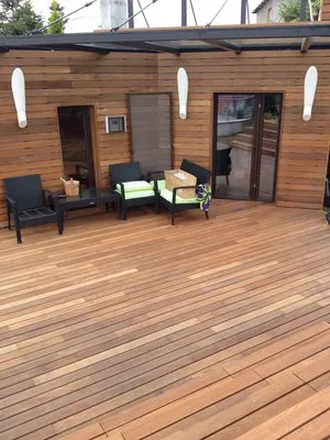 Parchet stratificat - scari interioare - deck si lambriuri - Craiova