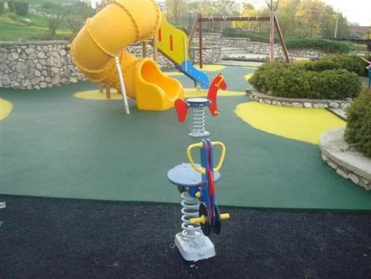 Produse din granule selectate de cauciuc si adezivi poliuretanici - Stefanesti / Arges