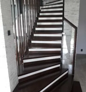 Parchet masiv si scari interioare din lemn - Buzau