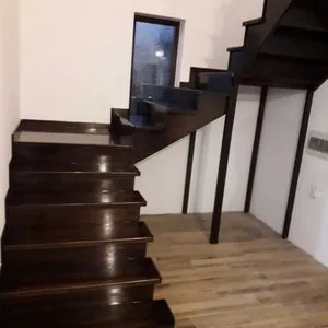 Parchet masiv si scari interioare din lemn - Buzau