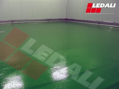 Aplicator de pardoseli Industriale - Oradea