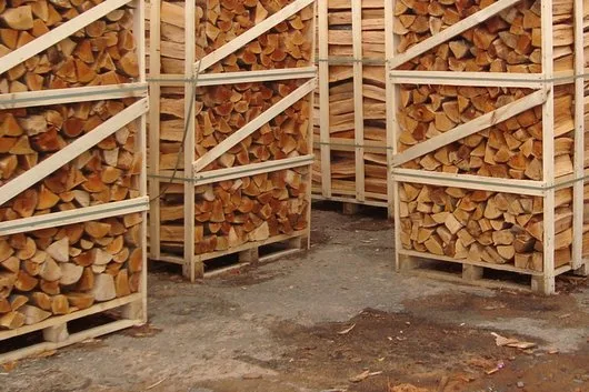 Cherestea de stejar - fag si tei - parchet din lemn masiv - Dudestii Noi / Timis