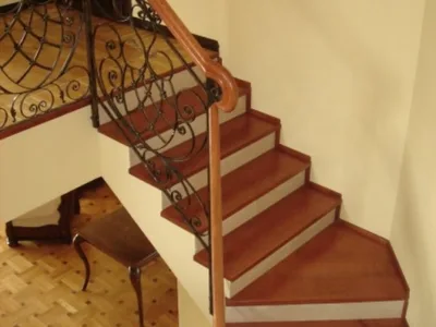 Mobilier din lemn masiv la comanda - Arad