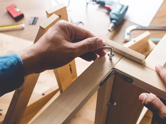 Asamblare - montare si reparare mobila - Bucuresti