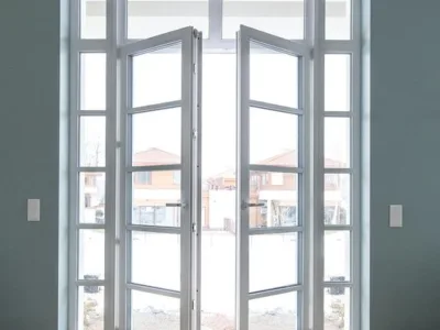 Usi - ferestre - jaluzele tamplarie PVC si aluminiu - Bucuresti