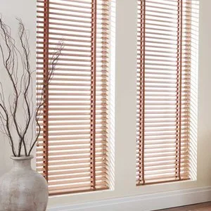 Jaluzele - rolete textile - usi garaj - Bragadiru / Ilfov