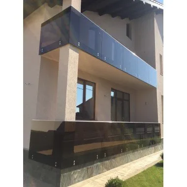 Usi - balustrade - panouri din inox si sticla - Targu Jiu