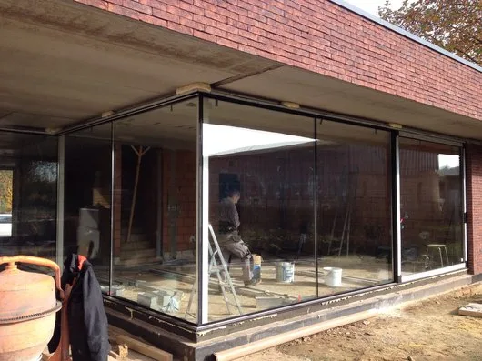 Lucrari in aluminiu cu sticla glisanta -securizata sau termoizolanta Bucuresti