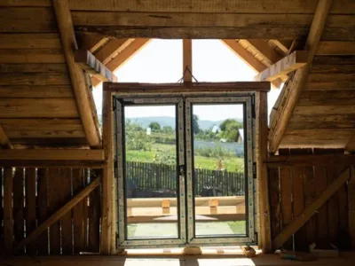 Producator de sisteme de tamplarie din PVC si aluminiu - Bacau