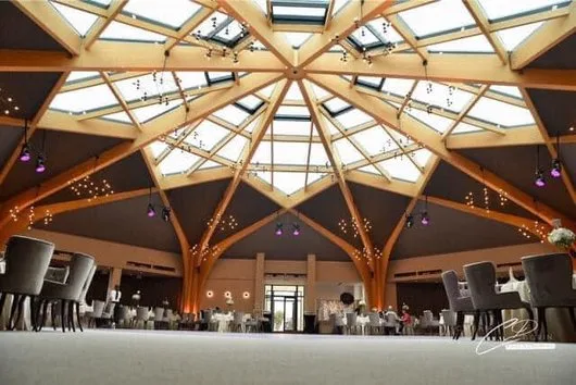 Usi - fatade - fereastre - rulouri - Roman / Neamt