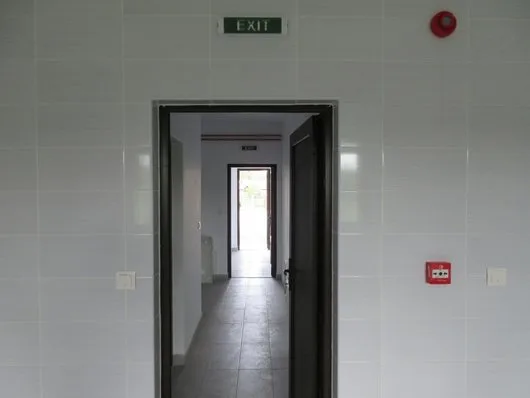 Comercializeaza si monteaza tamplarie din PVC - Bistrita