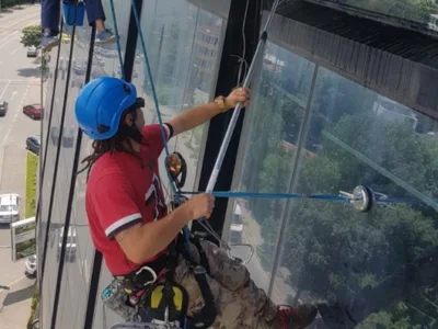 Servicii Alpinisti Utilitari Bucuresti