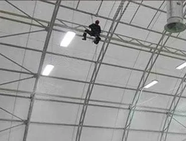 Servicii Alpinisti Utilitari Bucuresti