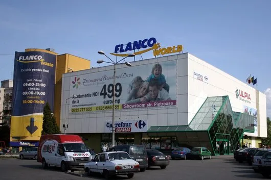 Tamplarie PVC si aluminiu - fatade ventilate - pereti cortina - Deva