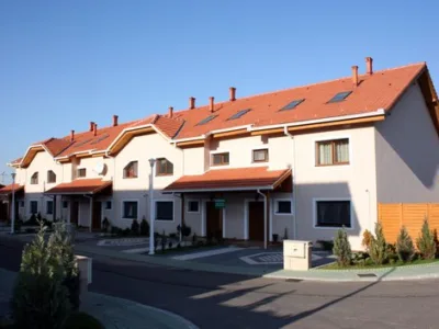 Tamplarie PVC si aluminiu - fatade ventilate - pereti cortina - Deva