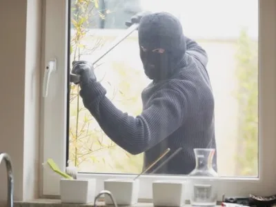 Usi - ferestre - jaluzele - rulouri - porti - Aiud / Alba