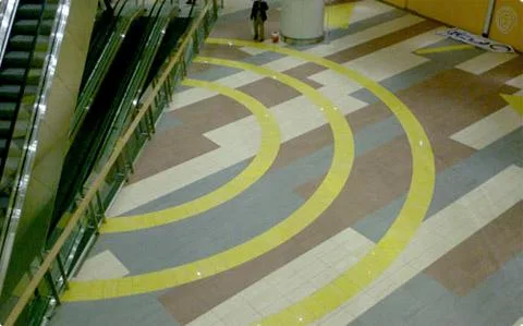 Placari ceramice - turnari sape - pardoseli epoxidice - Bucuresti