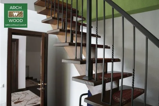 Usi - ferestre - scari - glafuri din lemn stratificat - Cateasca / Arges