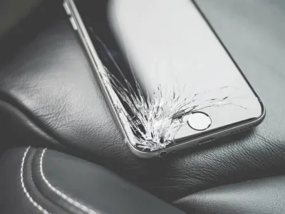 Reparatii telefoane - laptop -uri - pc -uri - Bucuresti