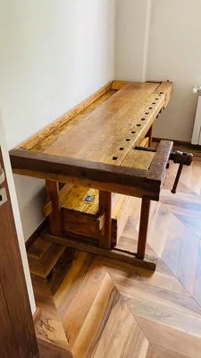 Executa tocatoare de bucatarie - blaturi de mese - scari interioare - Alba Iulia