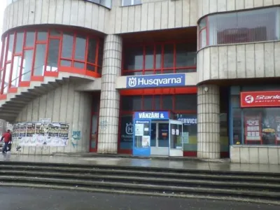 Dealer si service autorizat