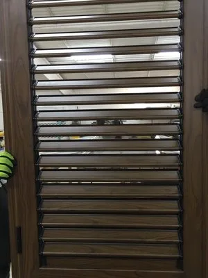 Fabricare - montaj sisteme de tamplarie din aluminiu Otopeni