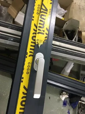 Fabricare - montaj sisteme de tamplarie din aluminiu Otopeni