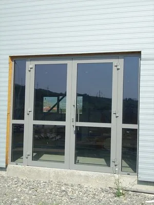 Ferestre - usi din aluminiu / PVC Bucuresti