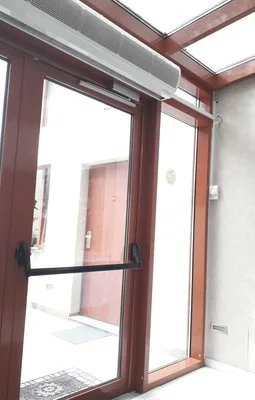 Ferestre - usi din aluminiu / PVC Bucuresti