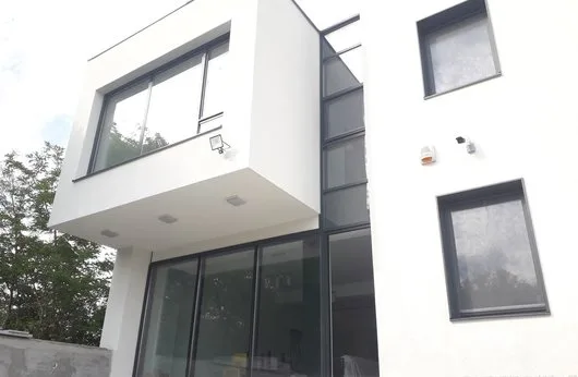 Ferestre - usi din aluminiu / PVC Bucuresti