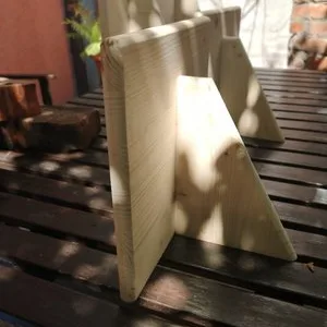 Atelier tamplarie obiecte unice din lemn masiv la comanda - Bucuresti