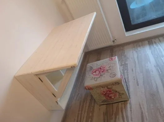 Atelier tamplarie obiecte unice din lemn masiv la comanda - Bucuresti