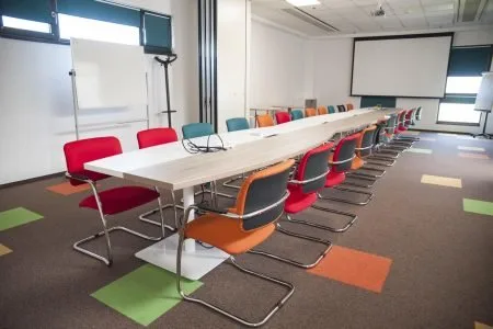 Mobilier locuinte - spatii comerciale - birouri - Brasov