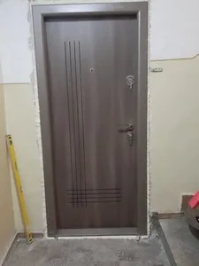 Usi Interior/exterior si usi metalice - Bucuresti