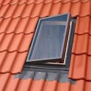 Ferestre pentru acoperis terasa - tunele solare si rulouri - Brasov