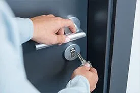 Sisteme de securitate pentru usi si ferestre - Oradea