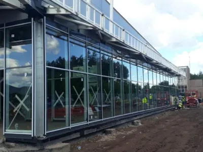 Usi si ferestre tamplarie din aluminiu - Sfantu Gheorghe / Covasna