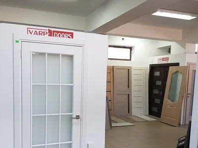 Usi modulare din lemn masiv - Popesti Leordeni / Ilfov
