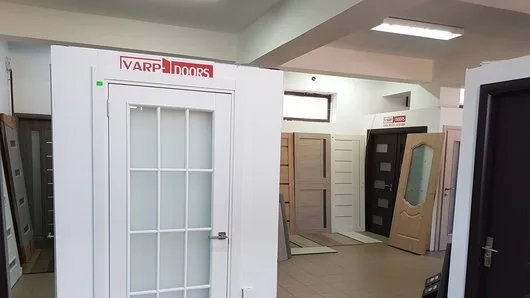 Usi modulare din lemn masiv - Popesti Leordeni / Ilfov