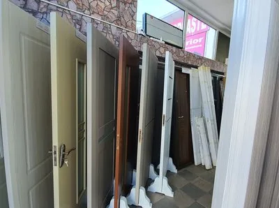 Usi de interior - usi metalice de intrare - Bucuresti