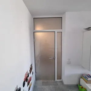 Usi sticla - placari - compartimentari sticla - Bucuresti