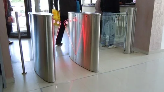 Usi de garaj - usi industriale - bariere - automatizari de porti - Bucuresti