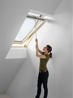 Ferestre - jaluzele - rulouri Velux - Bucuresti