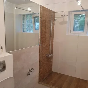 Amenajari interioare cu sticla - Popesti Leordeni / Ilfov